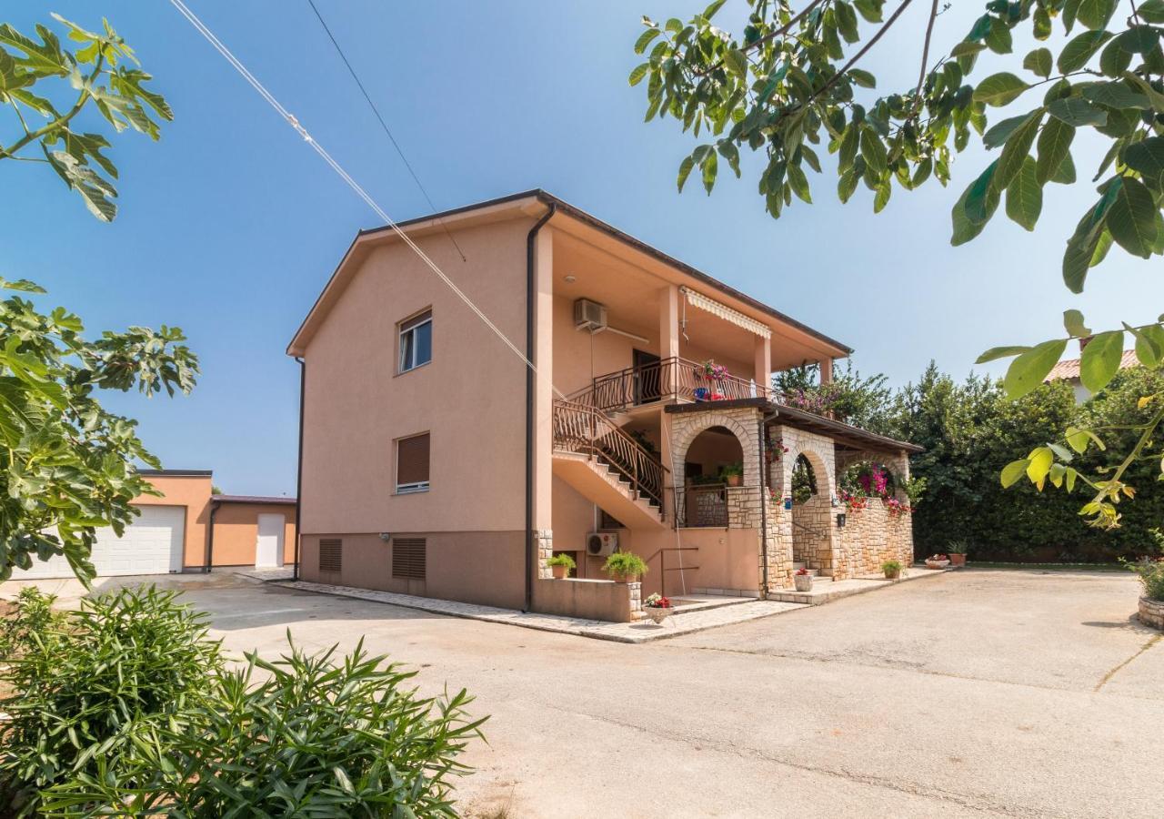 Apartments Ivica 1706 Ližnjan エクステリア 写真