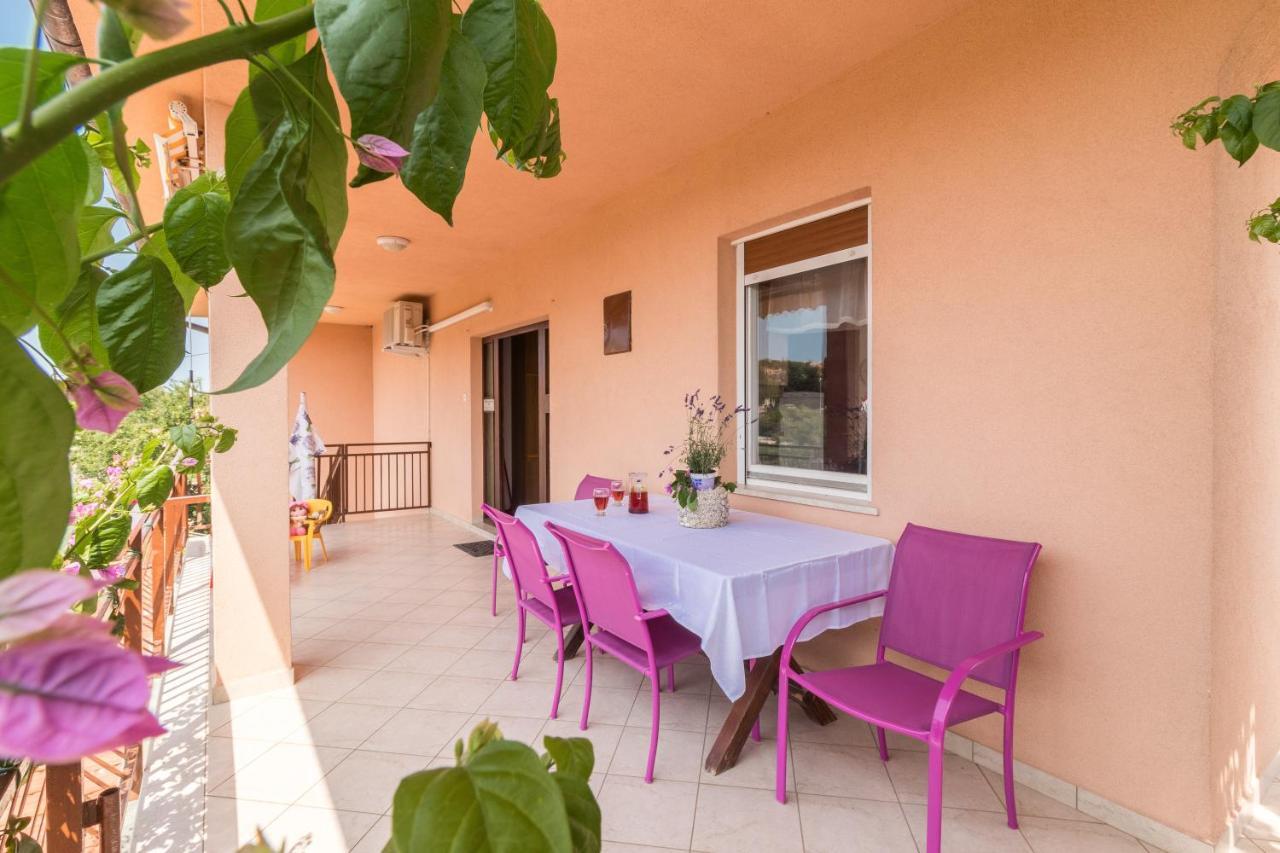Apartments Ivica 1706 Ližnjan エクステリア 写真