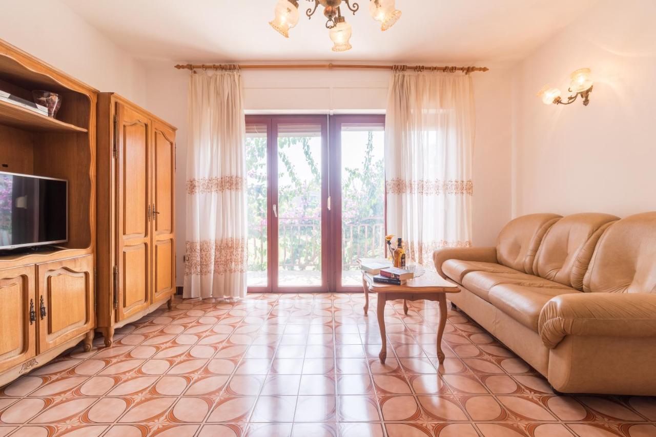 Apartments Ivica 1706 Ližnjan エクステリア 写真