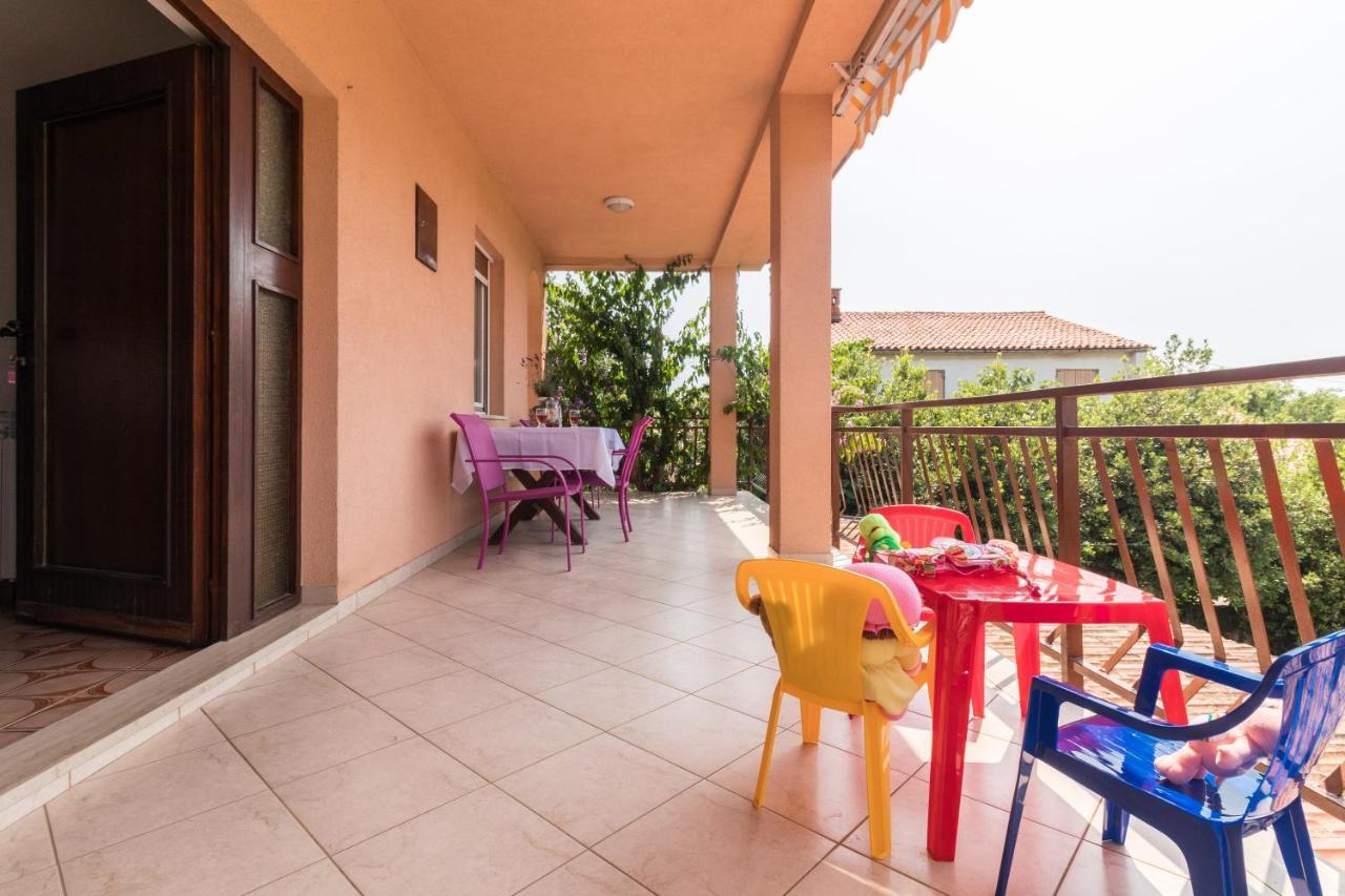 Apartments Ivica 1706 Ližnjan エクステリア 写真